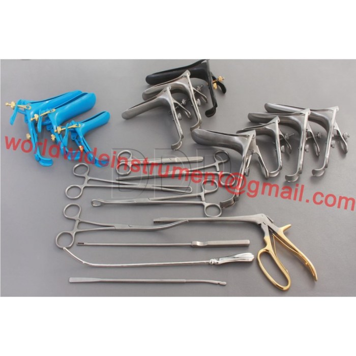 Instruments used for gynecological examination